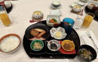 修学旅行４日目（朝食）