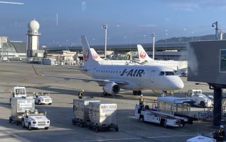 修学旅行1  伊丹空港