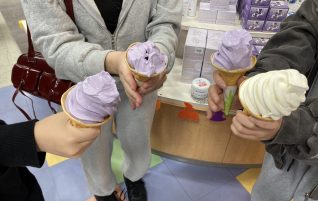 北海道修学旅行6  ソフトクリーム